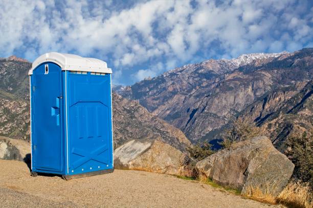Best Construction site porta potty rental  in Auburndale, FL